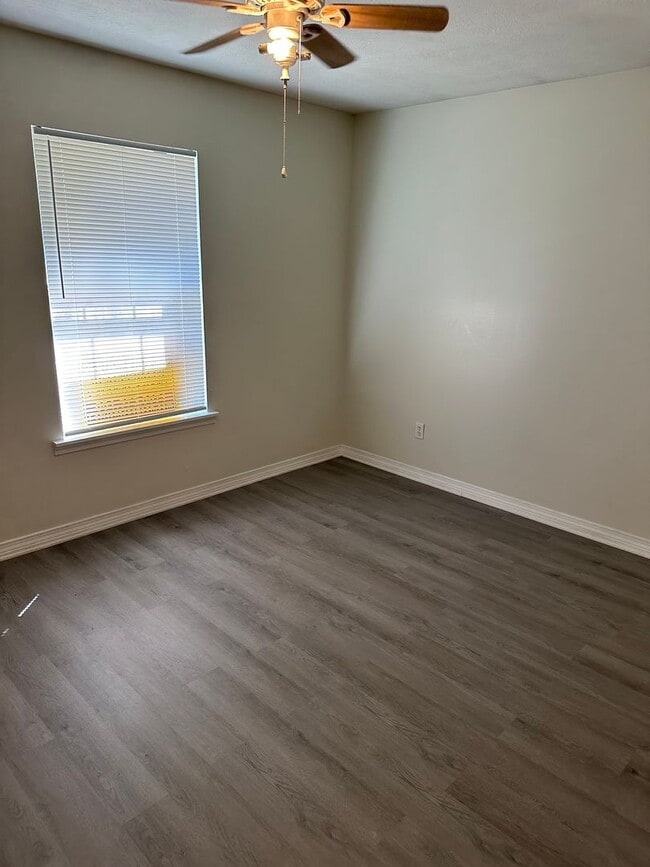 Foto del edificio - 114 Kadens Kove