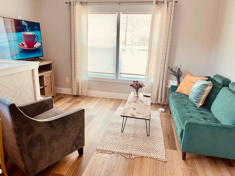 1811 Hildebrand St Unit B, Charlotte, NC 28216 Condo for Rent in