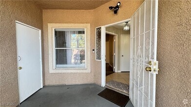 Building Photo - 5125 W Reno Ave
