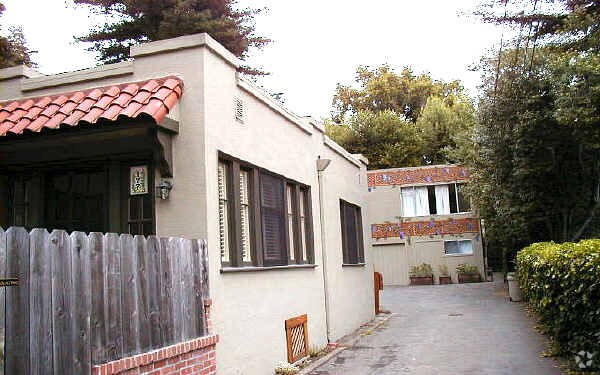 Foto del edificio - 177 Miller Ave