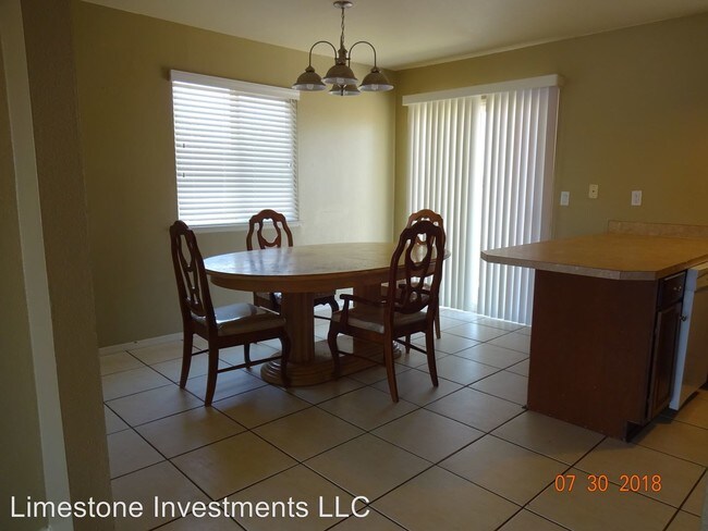 Foto del edificio - 3 br, 2 bath House - 907 N.Major