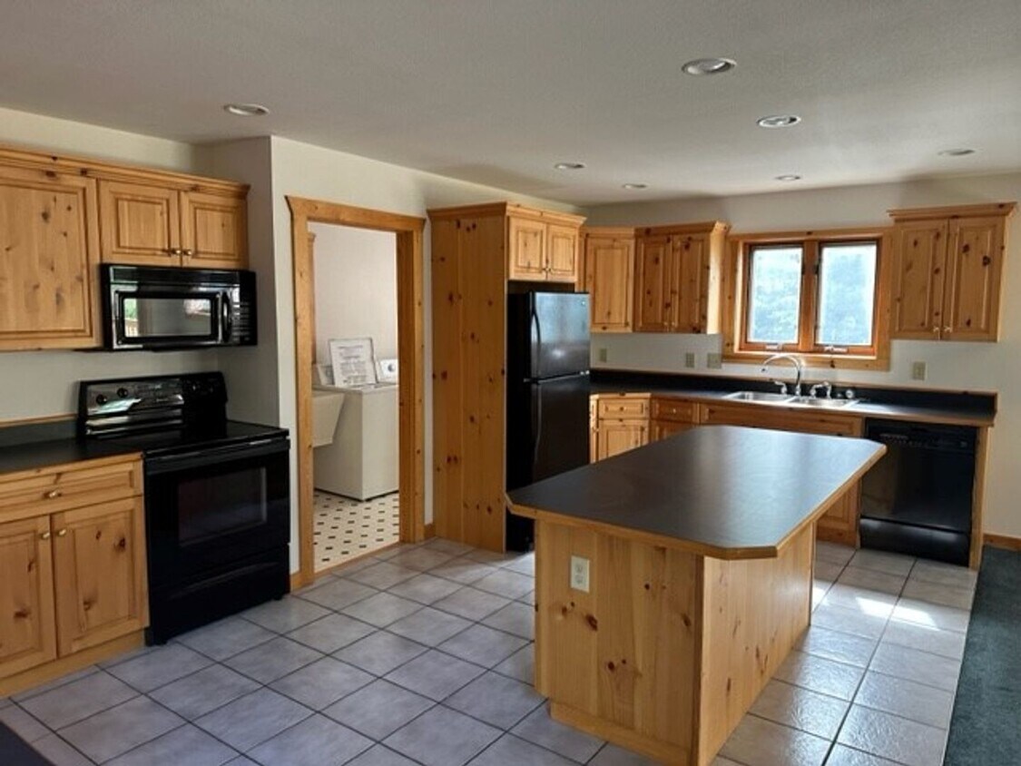 7661 Lost Lake Trail, Nisswa, MN 56468 House Rental in Nisswa, MN