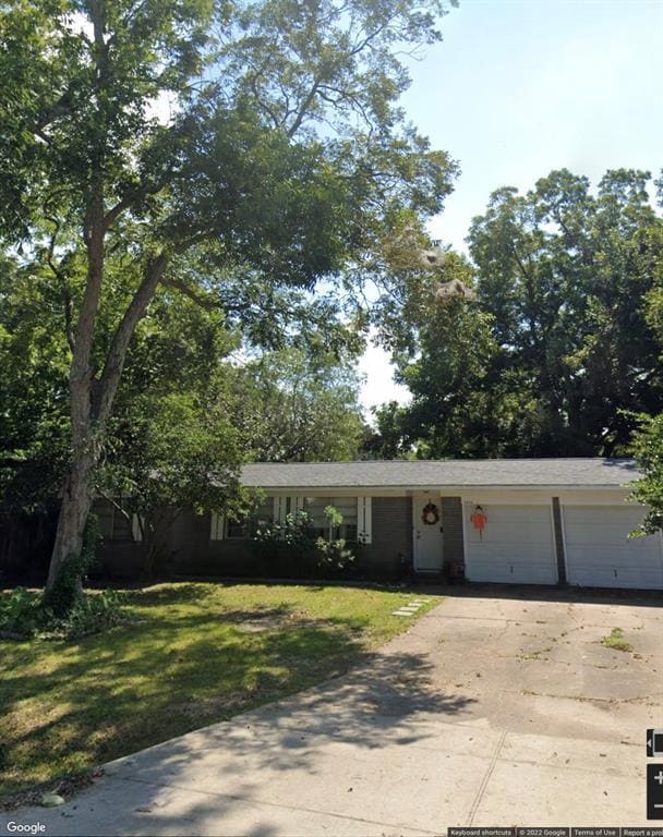 1413 W Willis St, Alvin, TX 77511 House Rental in Alvin, TX