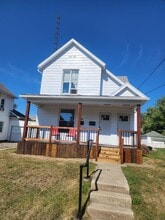 Building Photo - 1028 W Wayne St