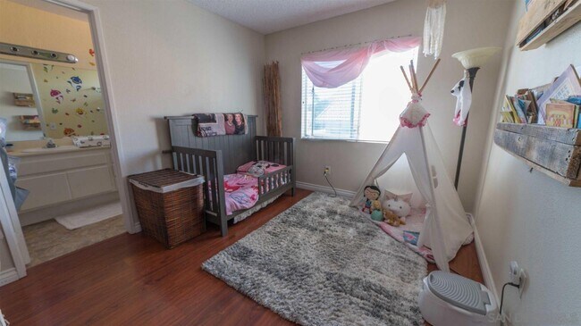 Foto del edificio - 3435 Crystal Wood Dr