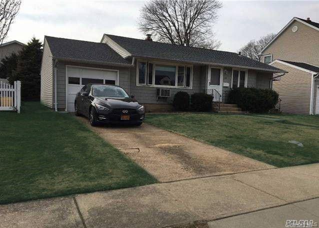 Primary Photo - 161 Dartmouth Dr