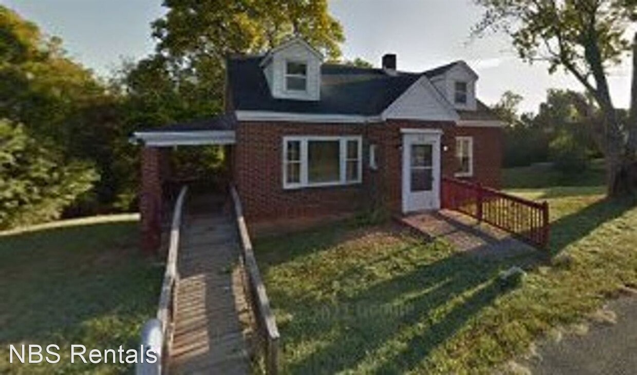 131 Spinner St, Madison Heights, VA 24572 House Rental in Madison