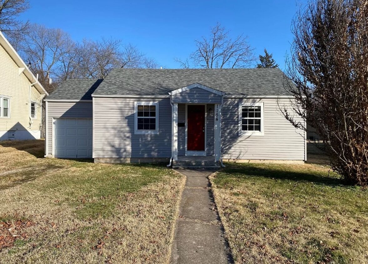 1154 S Pennsylvania Ave, Springfield, MO 65807 House Rental in