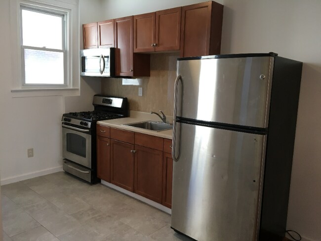 Foto del edificio - 5356 Hazelhurst St