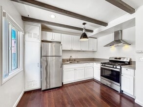 Building Photo - 4041 Highland Ave