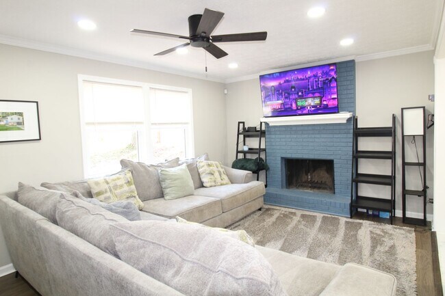 Foto del edificio - 3367 Oak Dr SW