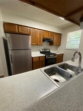 Building Photo - 806 Sirocco Dr
