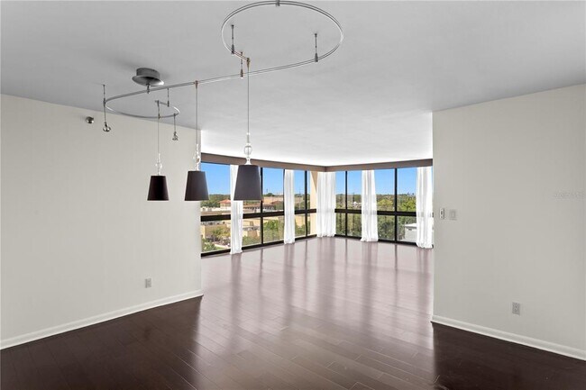 Foto del edificio - 3301 Bayshore Blvd