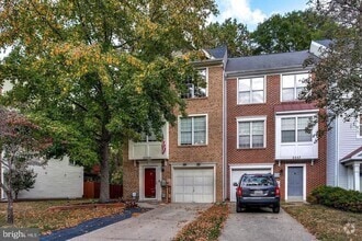 Building Photo - 2255 Commissary Cir