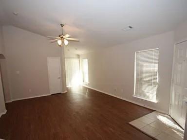 Building Photo - 6436 Claire Dr