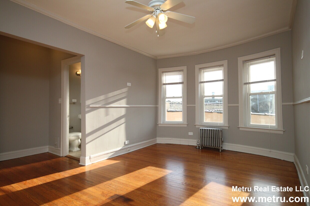 1301 W Argyle St Unit 308, Chicago, IL 60640 Condo for Rent in