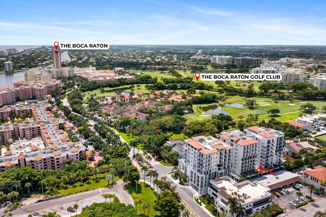 Building Photo - 485 E Royal Palm Rd