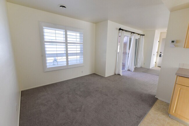 Foto del edificio - Sunny 2BR/2BA Coastal Retreat — Steps from the Sand with Ocean Breezes