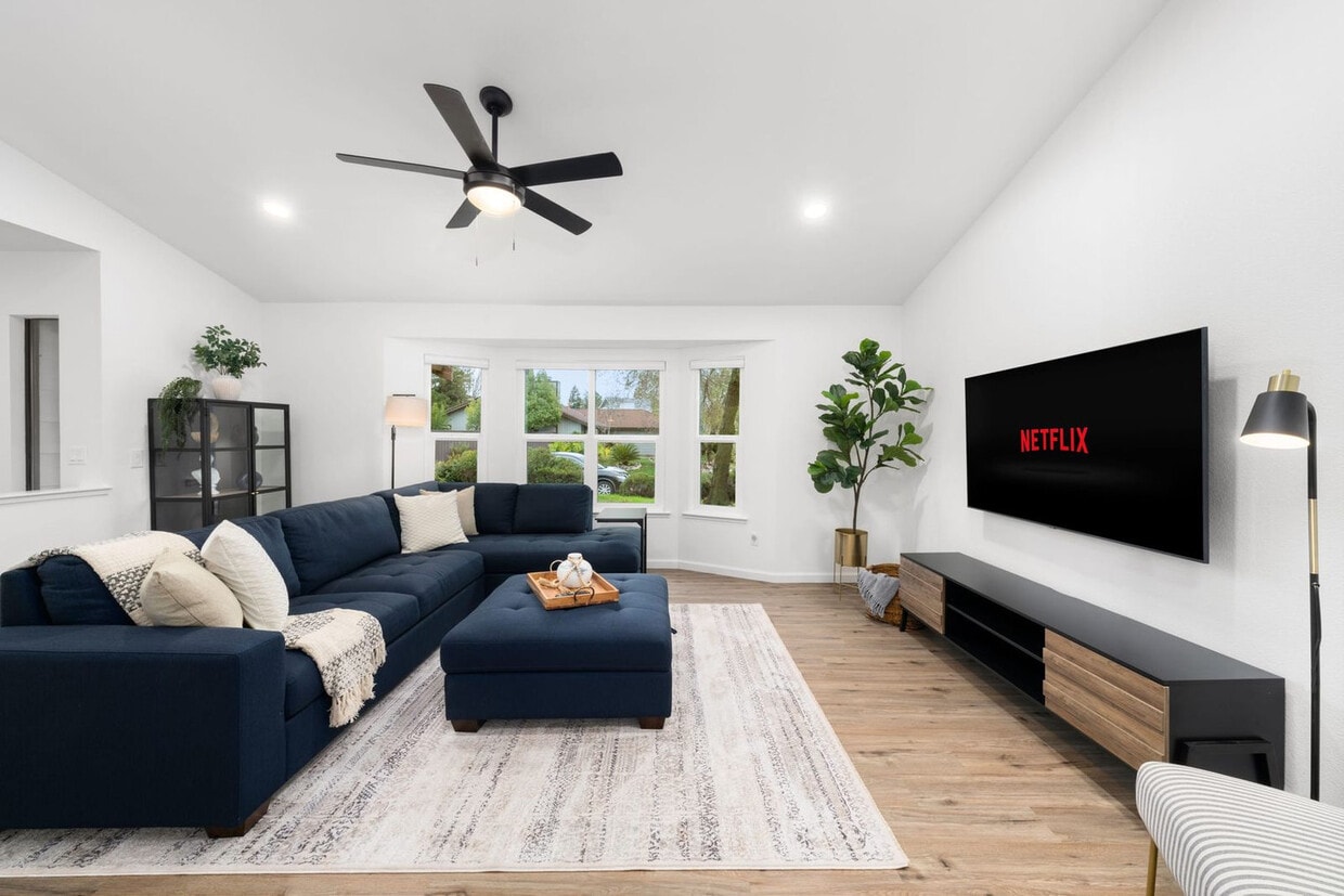 Primary Photo - 4501 Wrenford Way