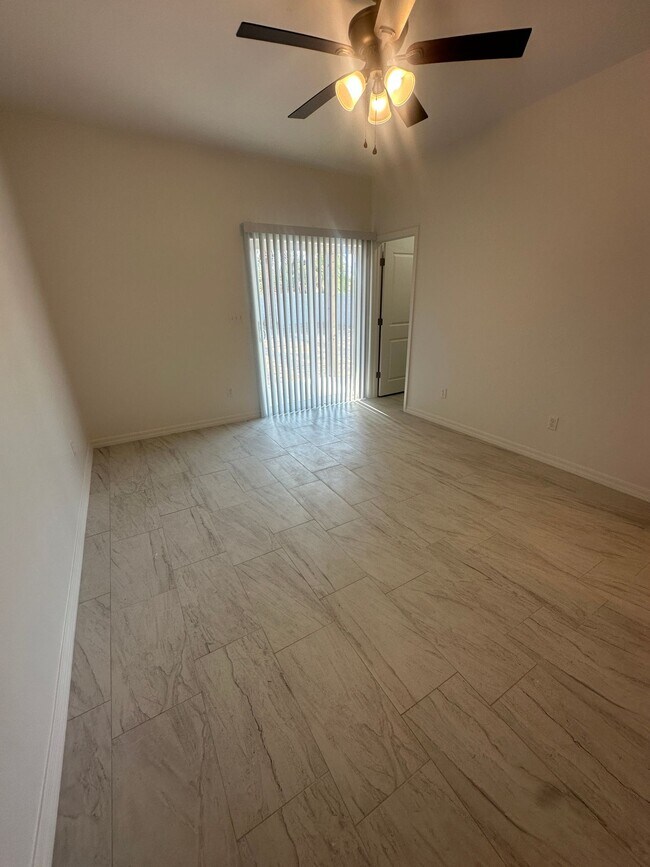 Foto del edificio - 448 S 17th Ave