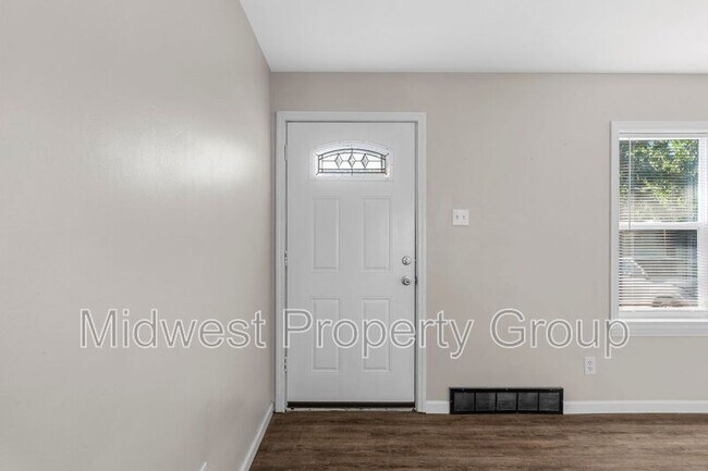 Foto del edificio - 216 Graham Rd
