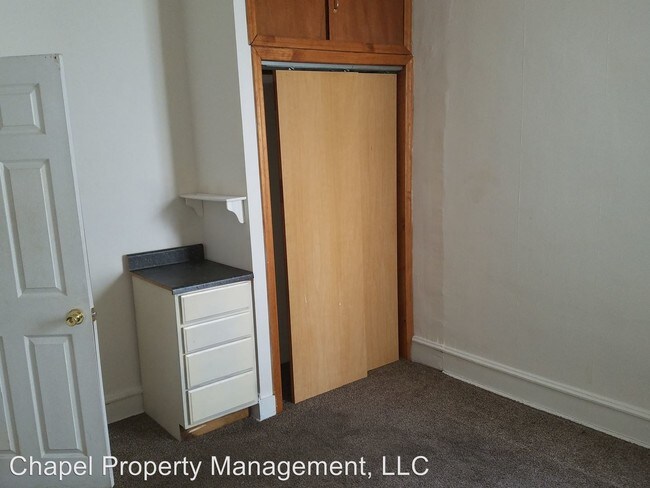 Foto del edificio - 6135 W Jefferson St