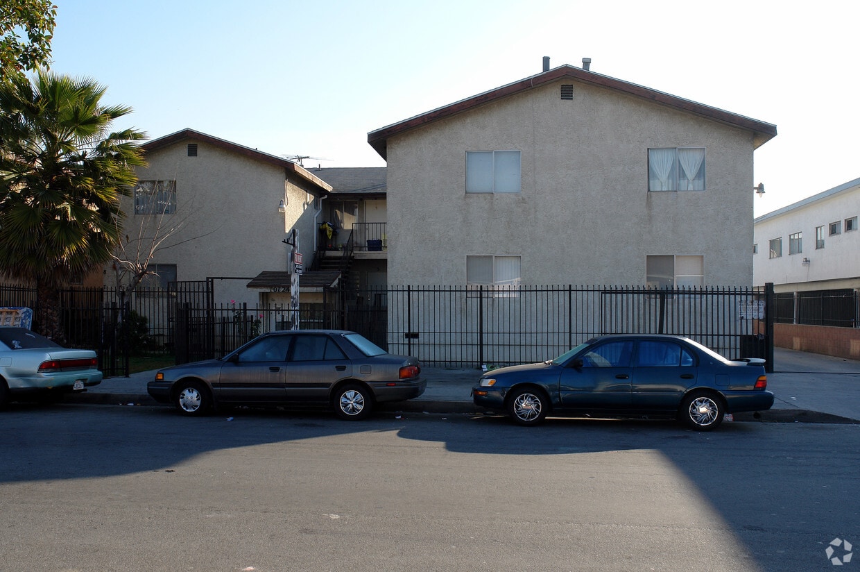 Foto principal - 10124 Felton Ave