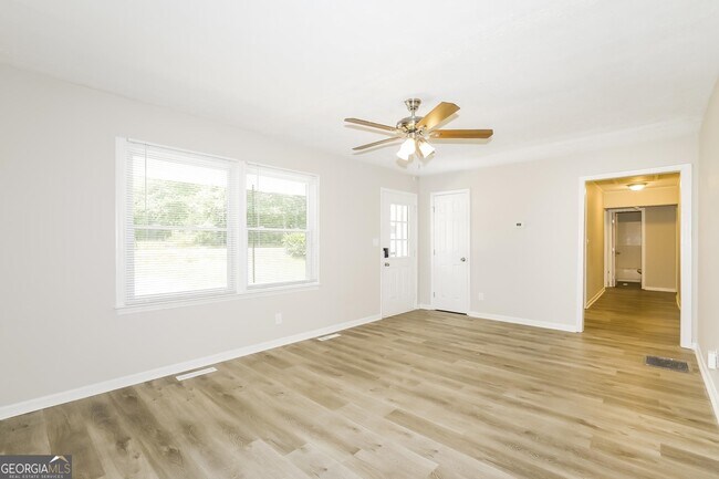 Foto del edificio - 7125 Puckett St SW