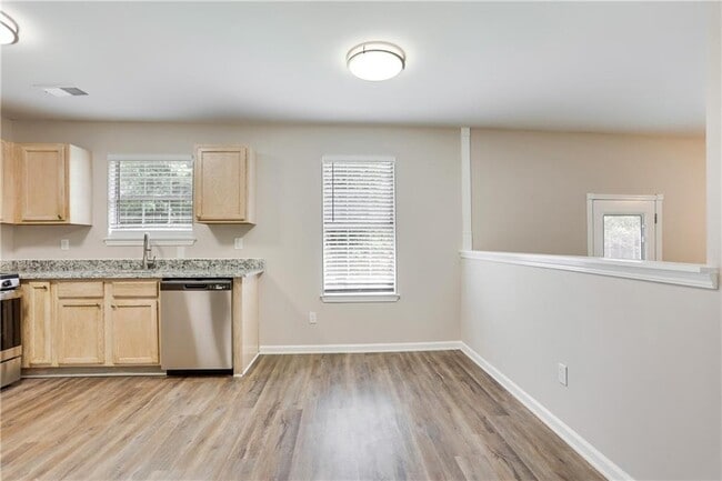 Building Photo - 2185 Hidden Creek Dr