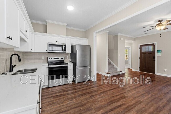 Foto del edificio - 302 Dorn St