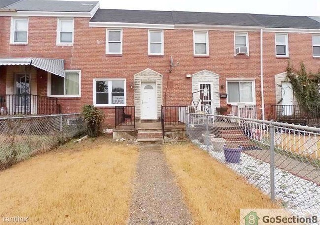 Building Photo - 4507 Manorview Rd