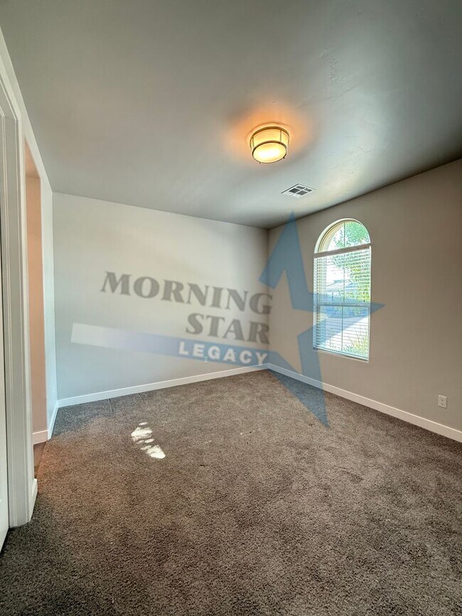 Building Photo - 6249 Recoleta Rd