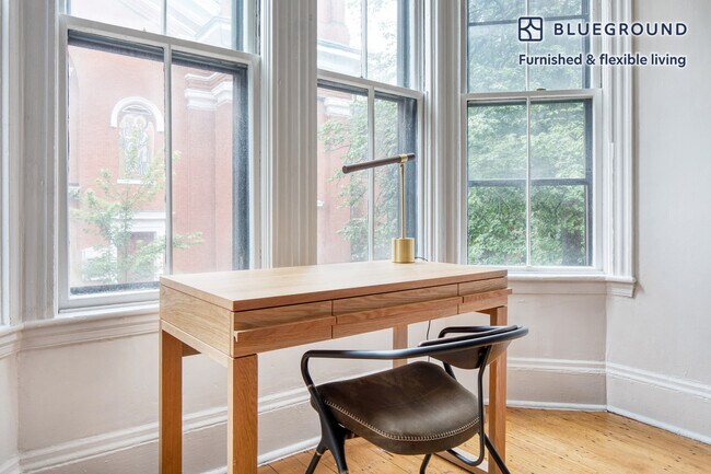 Foto del edificio - 14 Union Pk St