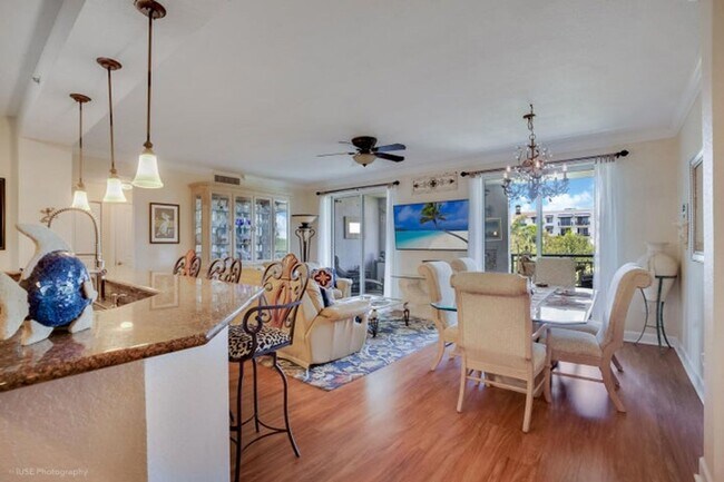 Foto del edificio - 1690 Renaissance Commons Blvd
