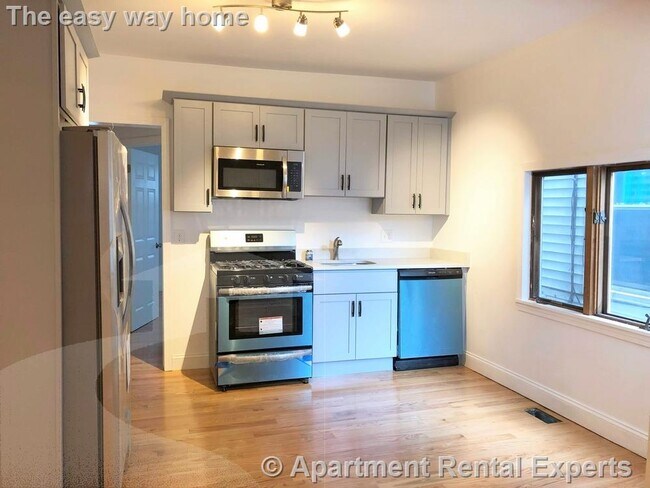 Building Photo - 29 Alston St