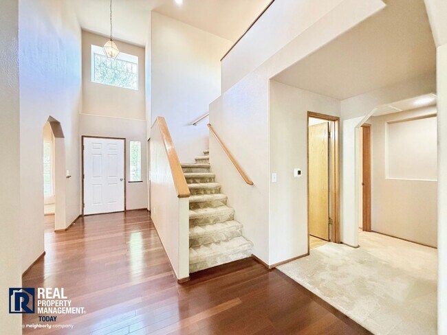 Foto del edificio - 3305 48th St NE