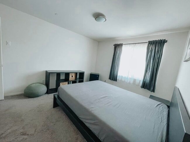 Building Photo - 44127 Chaparral Dr