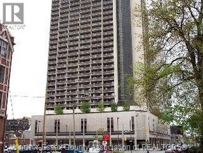 Building Photo - 150 PARK 711 Park