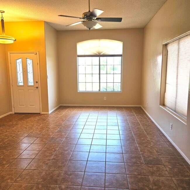 Building Photo - Pool home available now!