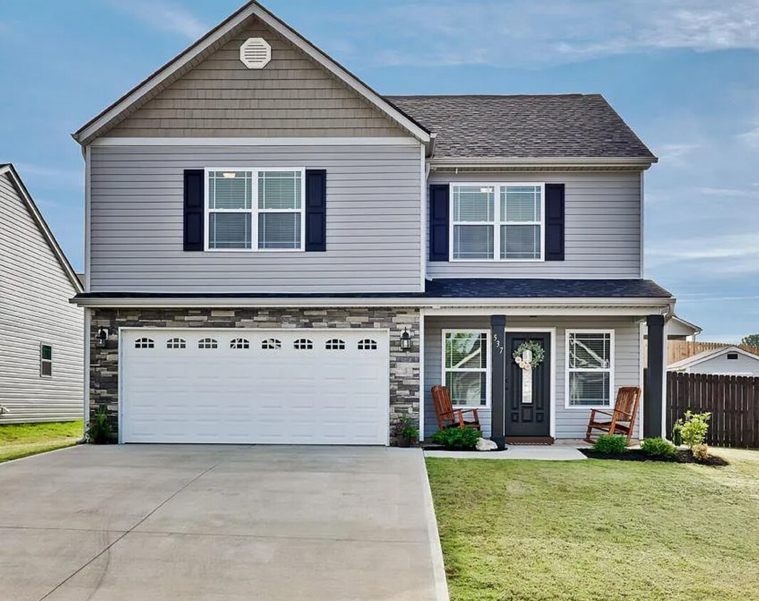 537 Thomas Edwards Ln, Greer, SC 29651 House Rental in Greer, SC