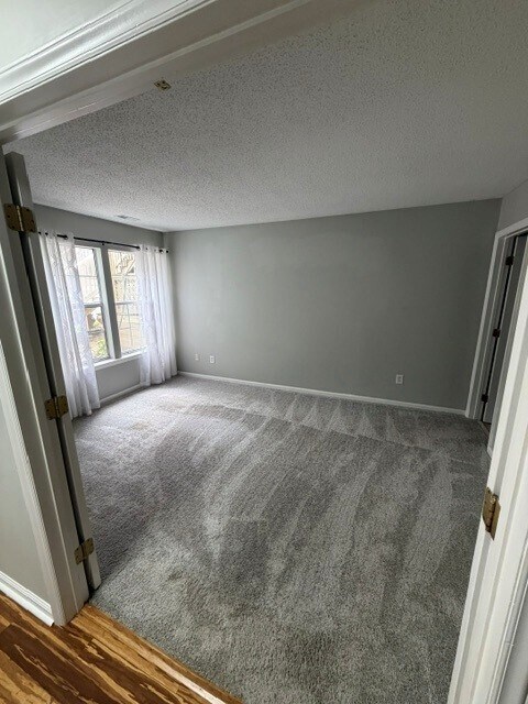 Foto del edificio - 6039 Gray Gate Ln