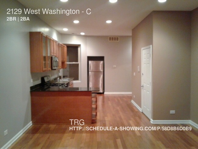 Building Photo - 2129 W Washington Blvd