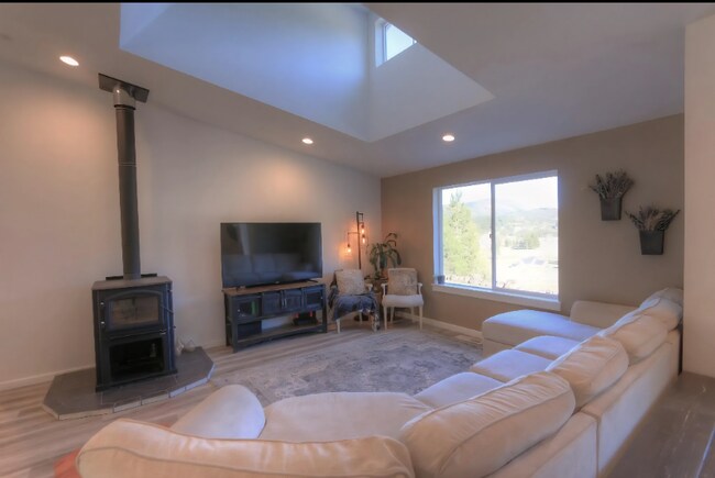 Foto del edificio - 3430 N Rdg Dr