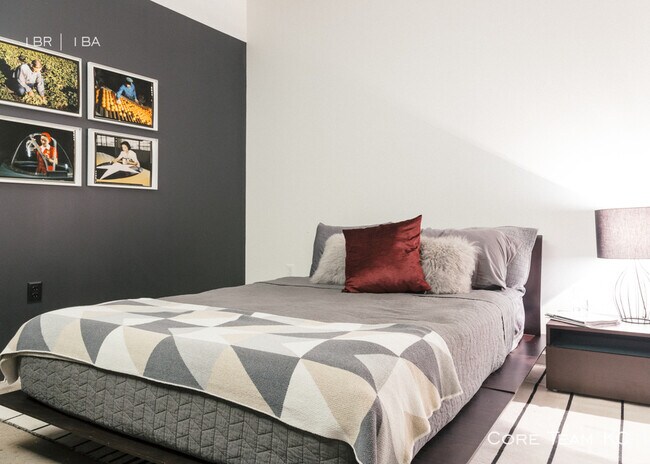 Foto del edificio - Lofts on Roanoke 1 Bedroom!