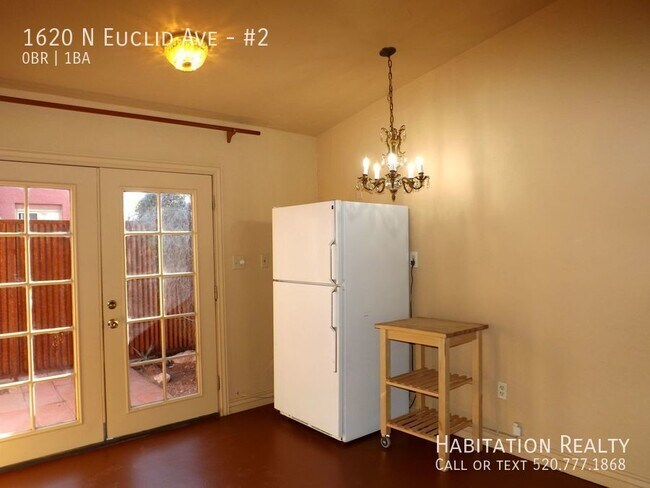 Building Photo - Historic 1936 Studio/1Bath at Jefferson Pa...