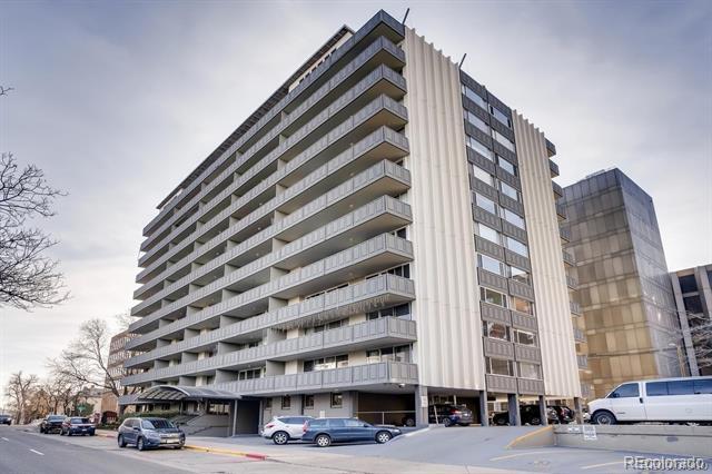 Foto del edificio - 909 Logan St