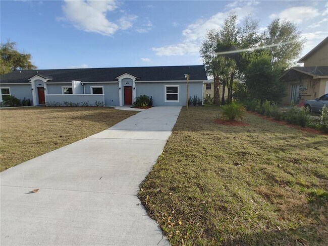 Foto del edificio - 131 Hummingbird St