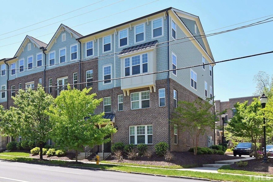 Foto principal - 511 N Person St