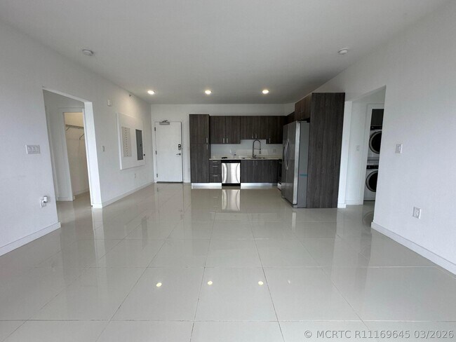 Foto del edificio - 25885 S Dixie Hwy
