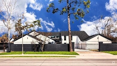 Building Photo - 12564 Memorial Dr